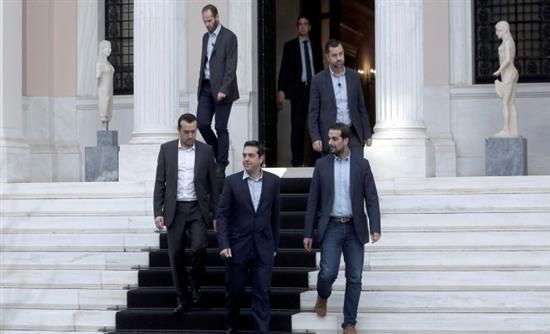 Η κυβερνητική στρατηγική ενόψει Eurogroup