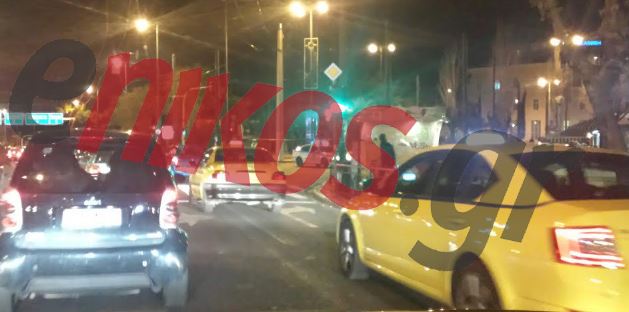 Κλειστή παραμένει η Αλεξάνδρας – ΤΩΡΑ – ΦΩΤΟ