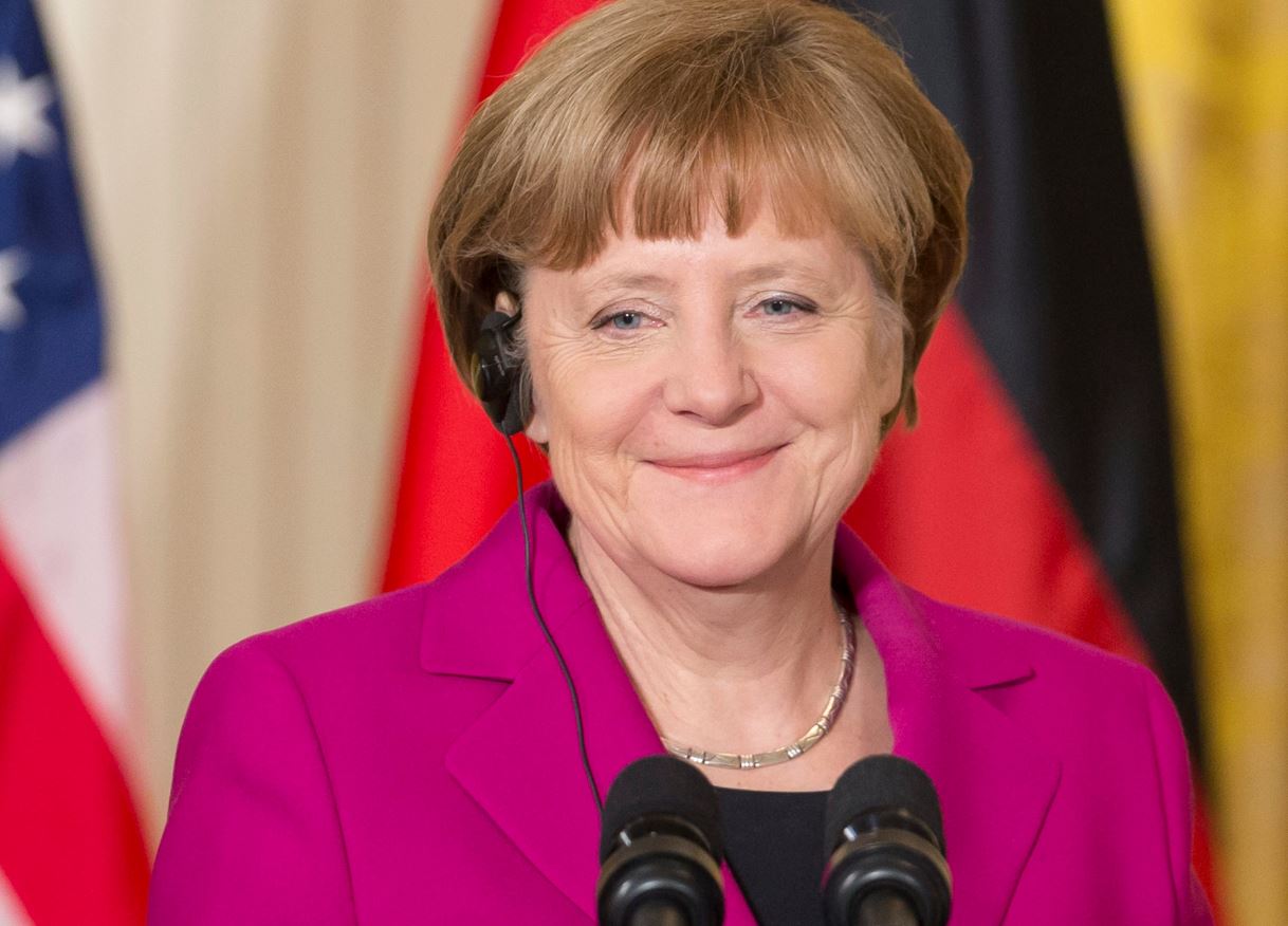 Μέρκελ: Περιμένω το αποτέλεσμα των συνομιλιών – ΒΙΝΤΕΟ