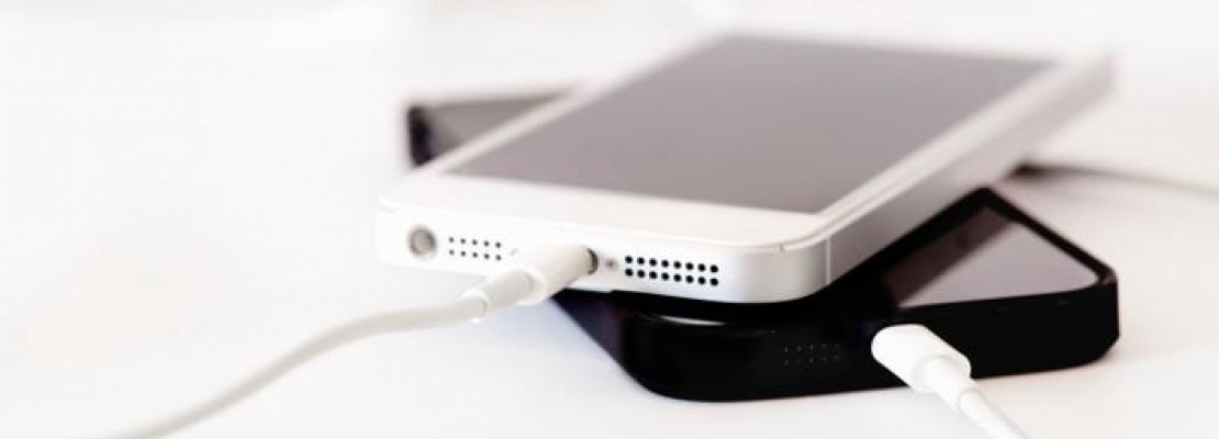 Τρία κόλπα για να φορτίζετε πιο γρήγορα το iPhone