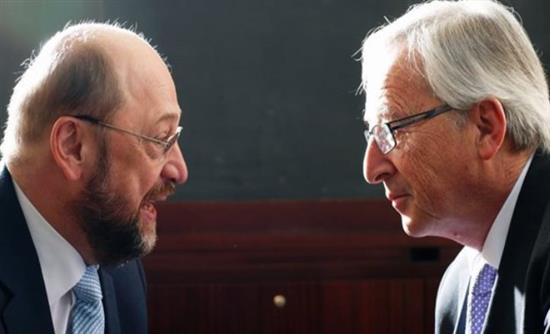 Διπλό μήνυμα Σουλτς – Γιούνκερ