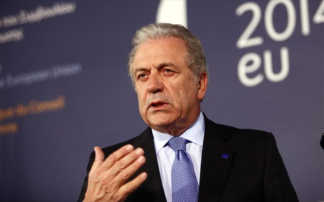 Αβραμόπουλος: Αποφασισμένη να περιορίσει τον λαϊκισμό η Ε.Ε