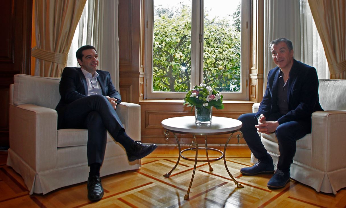 Συνάντηση Τσίπρα-Θεοδωράκη – ΦΩΤΟ