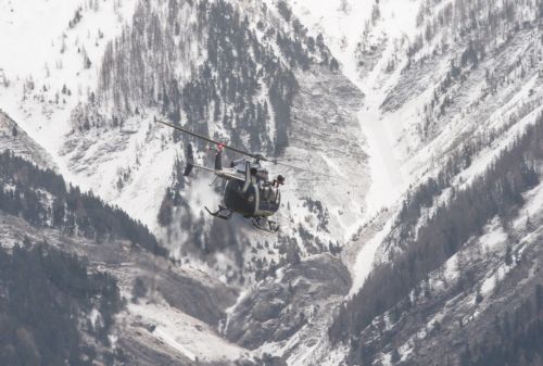 Μυστήριο με τον “κλειδωμένο” πιλότο του Airbus