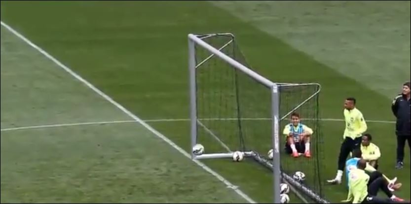 Νεϊμάρ- Σκοράρει και… πίσω από το τέρμα – ΒΙΝΤΕΟ