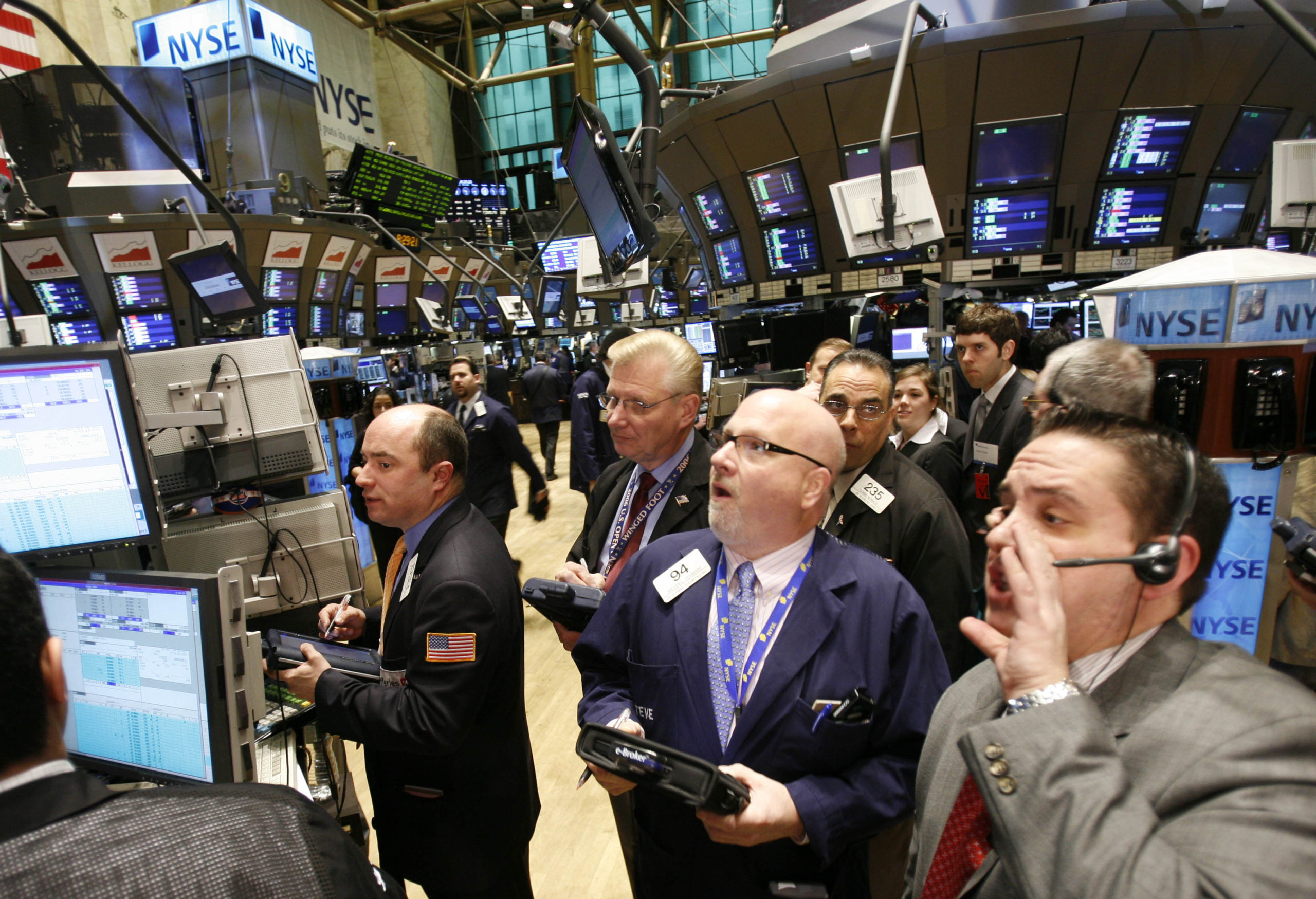 Wall Street: Έκλεισε με μικτό πρόσημο