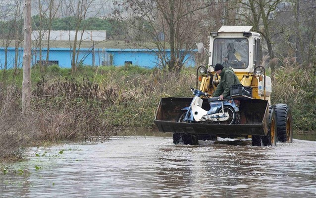 Προβλήματα στο οδικό δίκτυο της Β. Ελλάδας από την κακοκαιρία