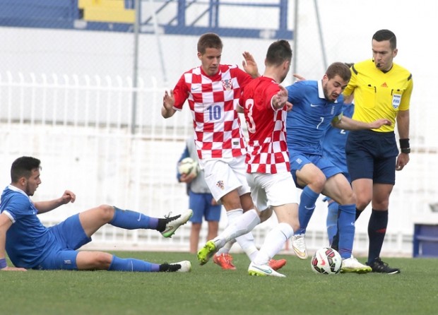 Ήττα αλλά… υποσχέσεις από Ελπίδες