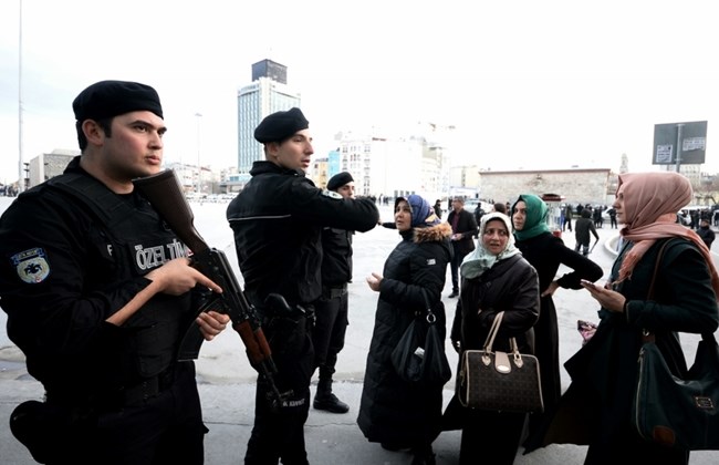 Βαρυποινίτης σκότωσε τη σύζυγο του στο επισκεπτήριο