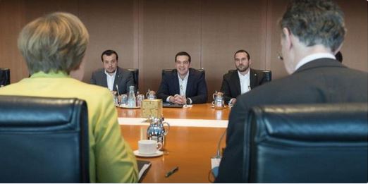 To tweet του Peter Spiegel για τον Νίκο Παππά