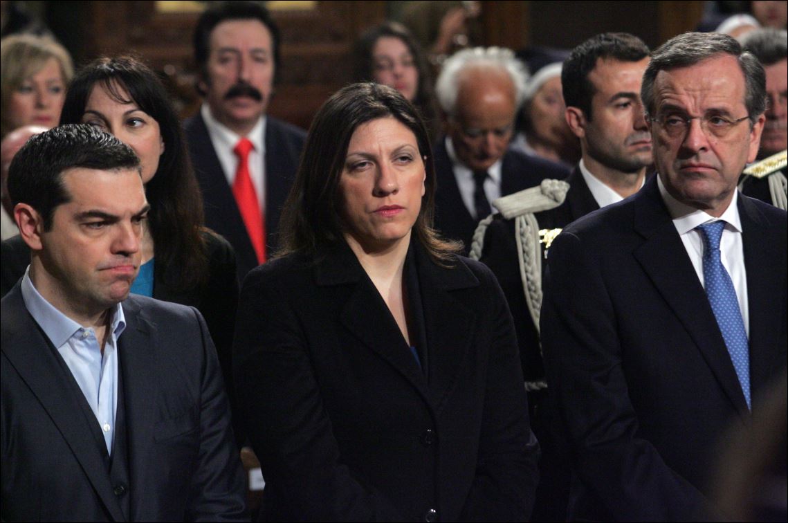 Η Κωνσταντοπούλου ανάμεσα σε Τσίπρα και Σαμαρά – ΦΩΤΟ