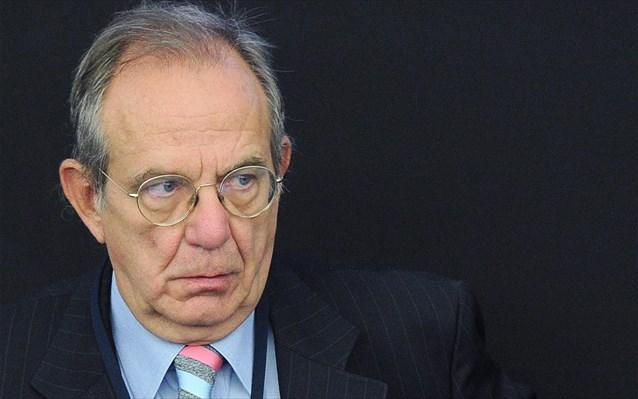 Πάντοαν: Δεν κινδυνεύει η Ιταλία σε περίπτωση Grexit