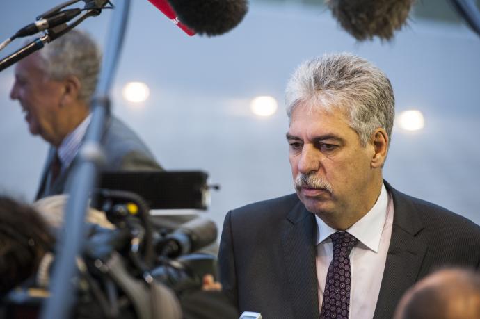 “Πλήρη συνεργασία” ζήτησε από την Ελλάδα ο Σέλινγκ