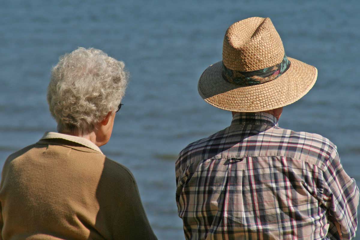 CNN: Το ελληνικό νησί που οι άνθρωποι ξεχνούν να πεθάνουν