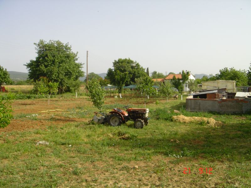 Τον βρήκαν νεκρό στο χωράφι του