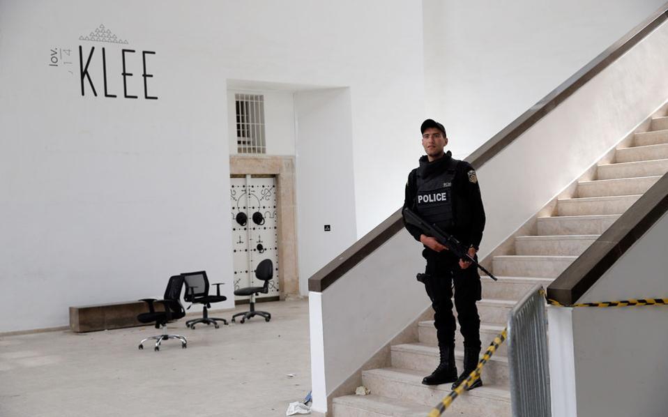 Τυνησία- Απολύθηκαν 6 διοικητές μετά την επίθεση στο μουσείο