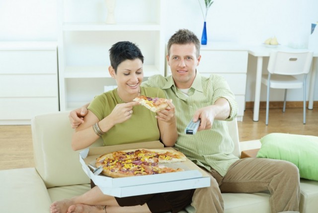 Aθώες συνήθειες που κάνουν κακό στην υγεία μας