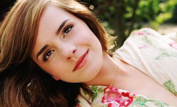 “Πεντάμορφη” η Έμα Γουάτσον