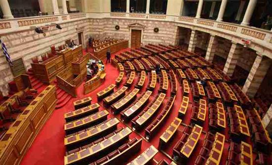 Ορκίζονται υπουργοί με 50 μέρες καθυστέρηση