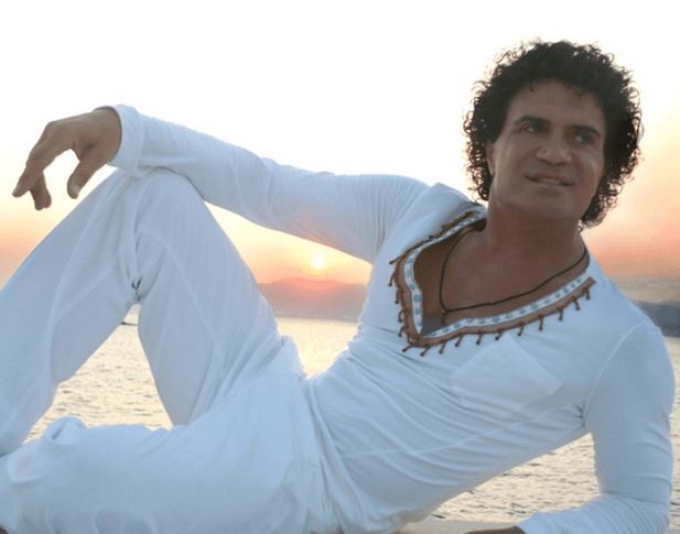 Ο “άγνωστος” Έλληνας ποπ σταρ της Γερμανίας – ΦΩΤΟ