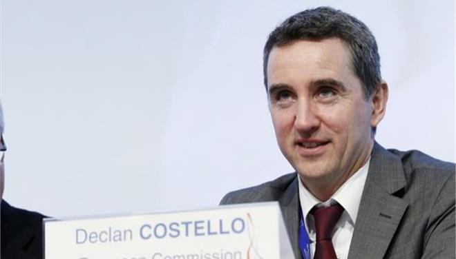 “Πάγωμα” δύο νομοσχεδίων ζητά η Κομισιόν