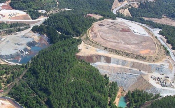 Σε εξέλιξη δύο συγκεντρώσεις στις Σκουριές Χαλκιδικής