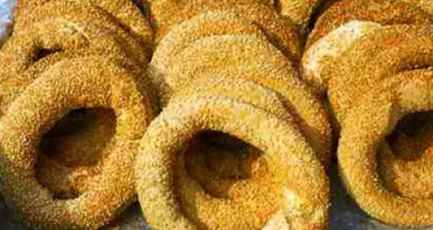 Πρόστιμο 5.000 ευρώ σε άνεργη για τα… κουλούρια