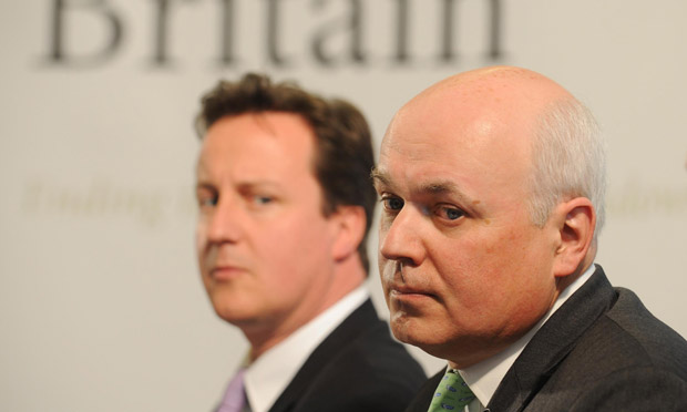 “Ο Κάμερον πρέπει να παραιτηθεί πρόωρα, εάν επανεκλεγεί”