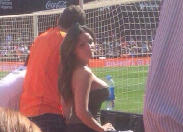 Η οπαδός που… αναστάτωσε το Μεστάγια – ΒΙΝΤΕΟ