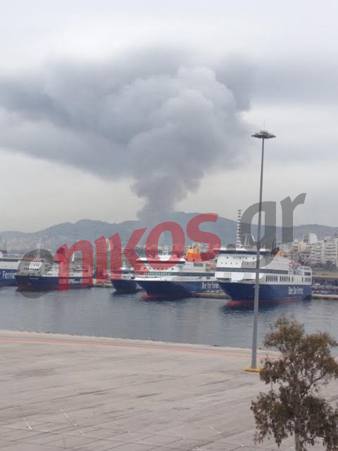 Έκρηξη σε πλοίο στην επισκευαστική ζώνη Κερατσινίου – ΤΩΡΑ – ΦΩΤΟ