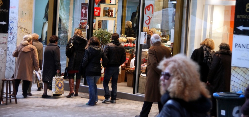 Θεσσαλονίκη – Από αύριο σε ισχύ το πασχαλινό ωράριο