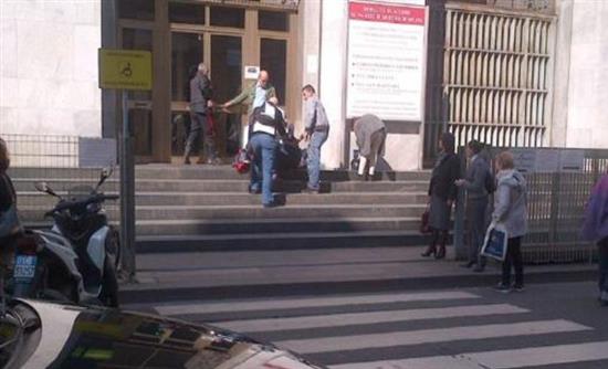 Κατηγορούμενος για οφειλές άνοιξε πυρ στα δικαστήρια του Μιλάνου – ΒΙΝΤΕΟ