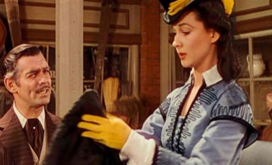 Στο σφυρί το φόρεμα της Σκάρλετ Ο’ Χάρα – ΦΩΤΟ