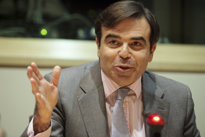 Εκπρόσωπος Κομισιόν: Ακλόνητη η συμμετοχή της Ελλάδας στο ευρώ