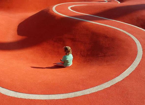 Η πιο παράξενη παιδική χαρά του κόσμου – ΦΩΤΟ