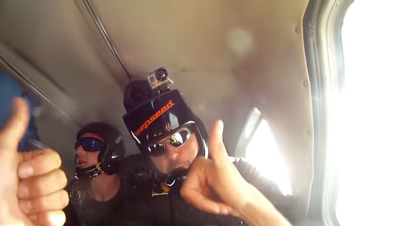 Τα τελευταία πλάνα της κάμερας ενός skydiver – ΒΙΝΤΕΟ
