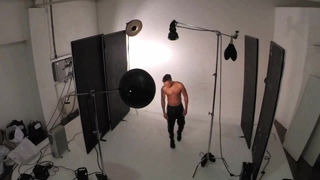 During the interview Hamilton discusses his body art and the physical demands of F1