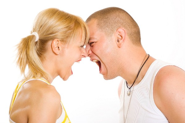 6 πράγματα που δεν πρέπει να ανέχεσαι σε μια σχέση