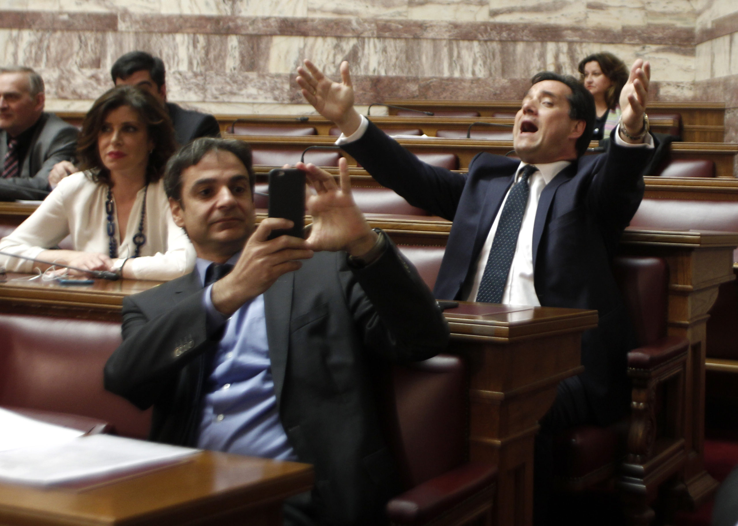 Η Selfie του Κυριάκου και η… αγανάκτηση του Άδωνι – ΦΩΤΟ