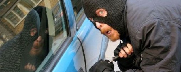 Ένας αδέξιος κλέφτης αυτοκινήτων