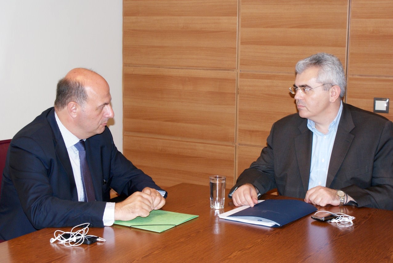 Βουλευτές της ΝΔ ζητούν να κατατεθεί η λίστα Νικολούδη