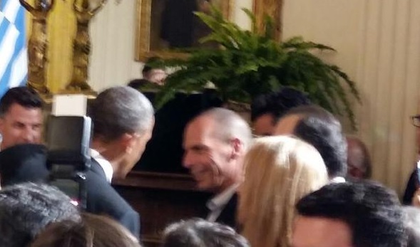 Ο Βαρουφάκης τα λέει με τον Ομπάμα – ΦΩΤΟ