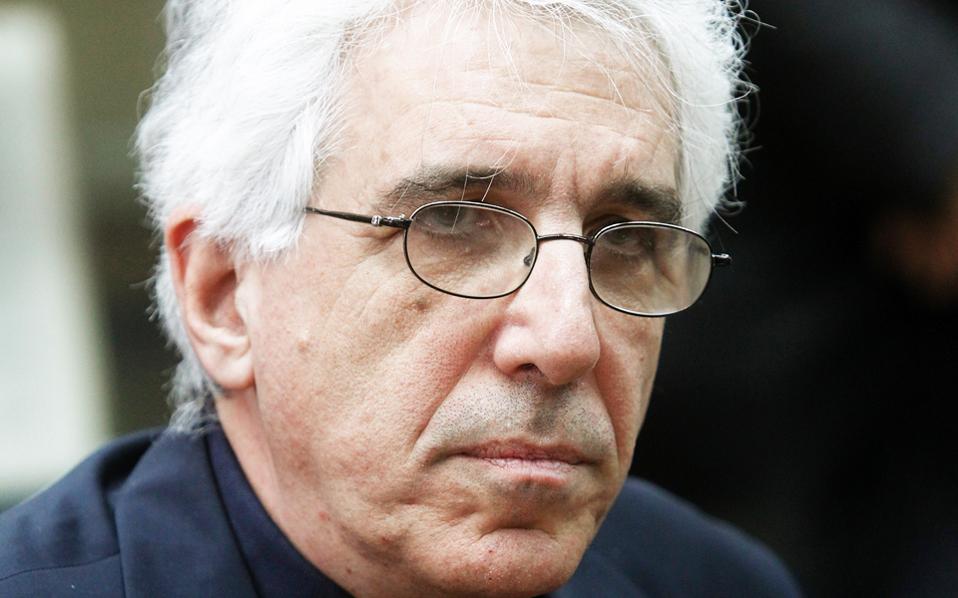 “Βραχιολάκι” για τους κρατούμενους με 80% αναπηρία προτείνει ο Παρασκευόπουλος