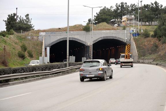 Γλίτωσε “από θαύμα” υποψήφιος βουλευτής στη Θεσσαλονίκη – ΦΩΤΟ