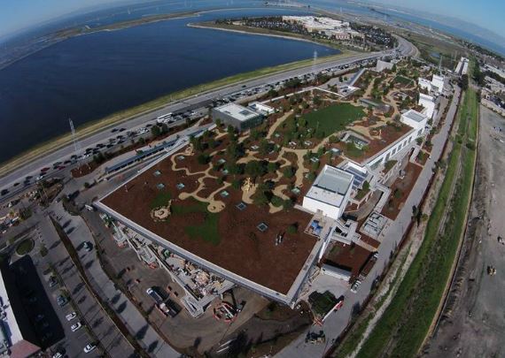 Το Facebook απέκτησε το παλάτι του – ΦΩΤΟ