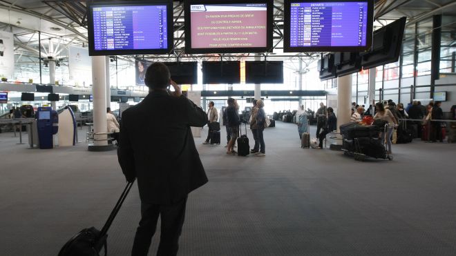 Καθυστερήσεις και ακυρώσεις πτήσεων στη Γαλλία