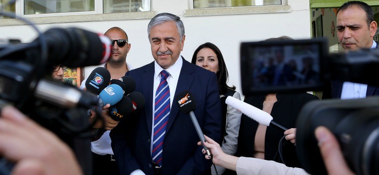 Το Ρεπουμπλικανικό Τουρκικό Κόμμα στηρίζει Ακιντζί