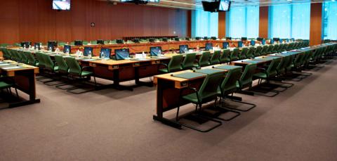 Στο Brussels Group το πολυνομοσχέδιο