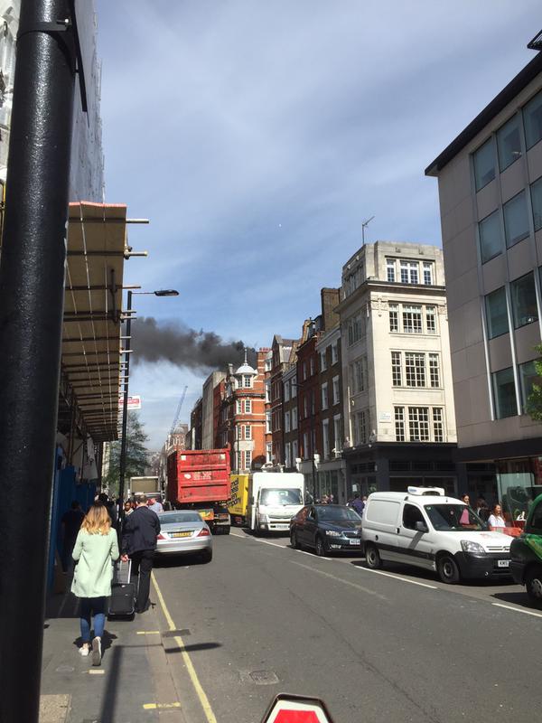 Φωτιά στο κέντρο του Λονδίνου – ΦΩΤΟ