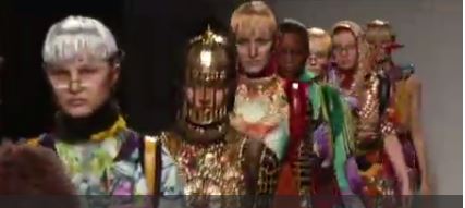 Το Game of Thrones συνεχίζει να εμπνέει τους σχεδιαστές μόδας- ΒΙΝΤΕΟ